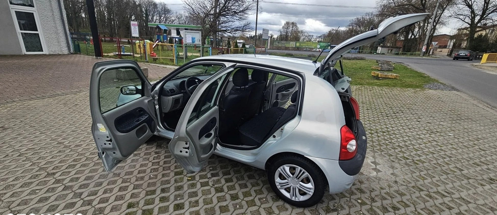 Renault Clio cena 6900 przebieg: 88000, rok produkcji 2003 z Braniewo małe 232